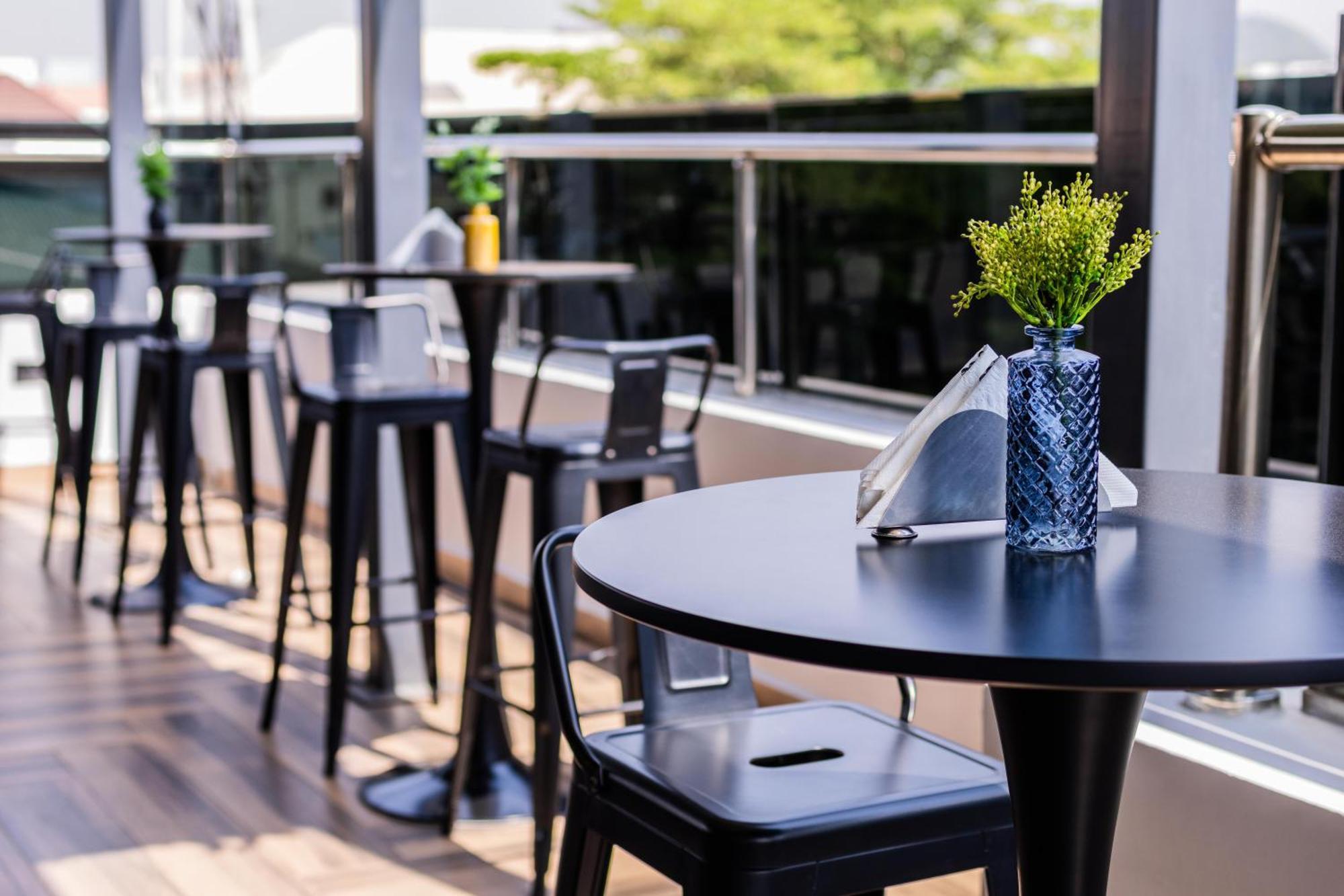 Bon Hotel Nest Garki II Абуджа Экстерьер фото