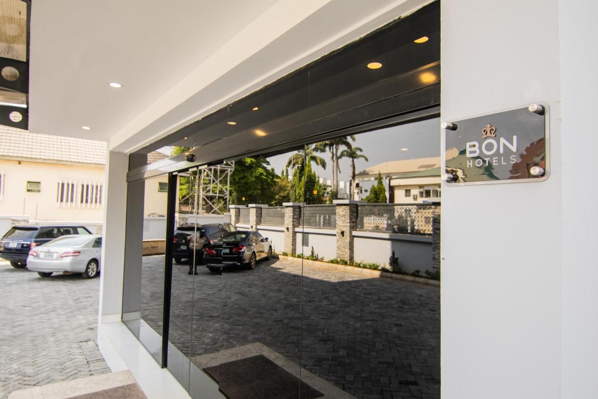 Bon Hotel Nest Garki II Абуджа Экстерьер фото